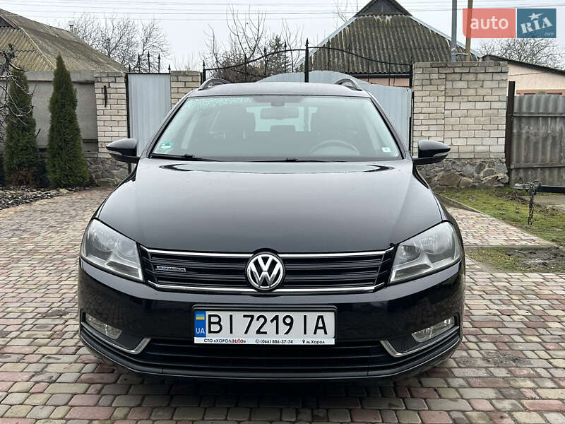 Универсал Volkswagen Passat 2012 в 