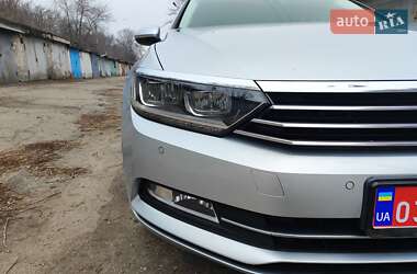 Універсал Volkswagen Passat 2018 в Кам'янському