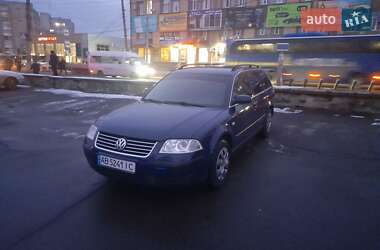 Універсал Volkswagen Passat 2002 в Вінниці