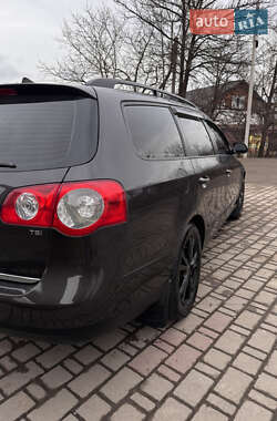 Универсал Volkswagen Passat 2009 в 