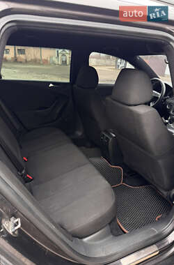 Универсал Volkswagen Passat 2009 в 