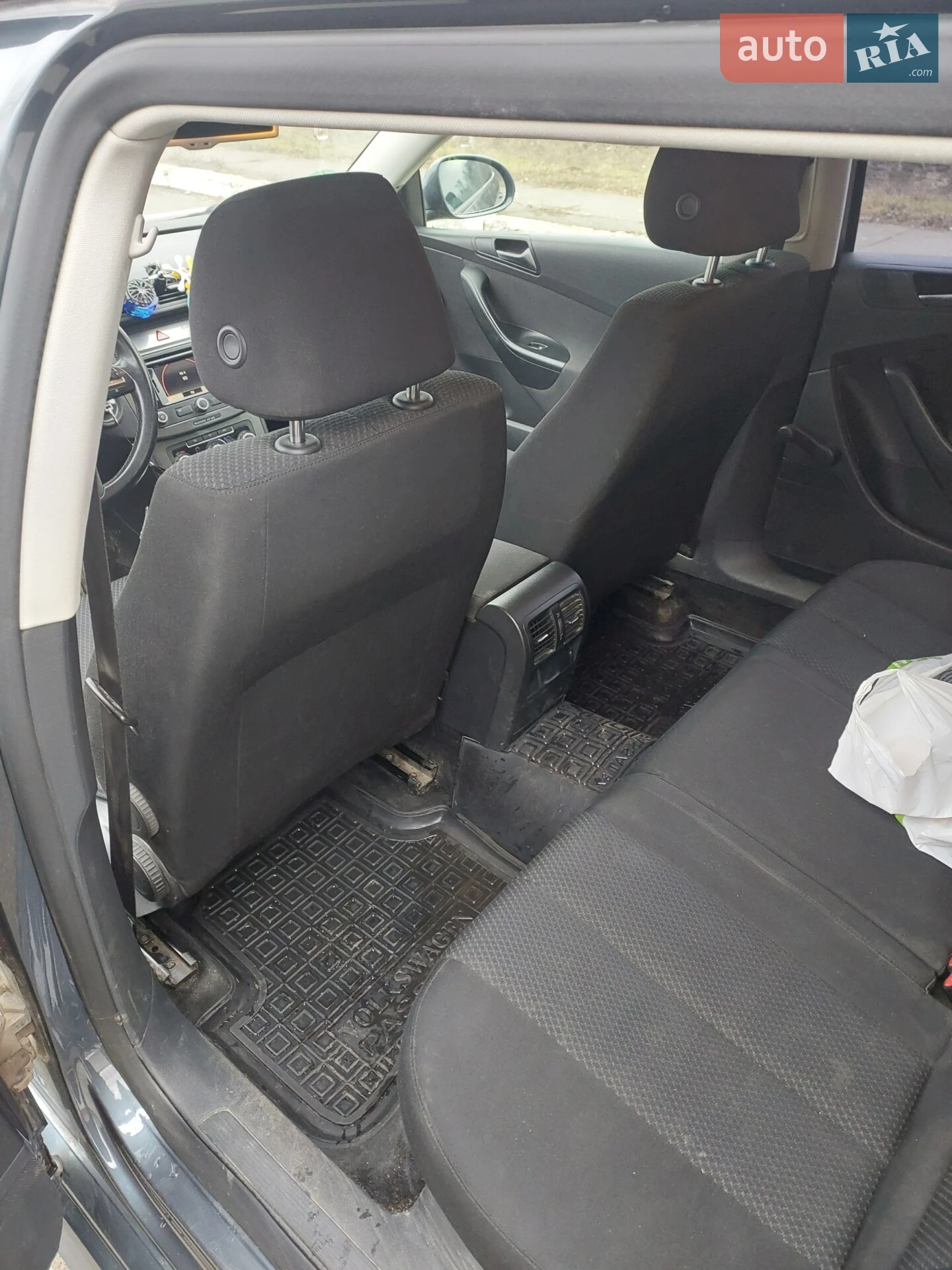 2010 Volkswagen Passat - мініатюра 19