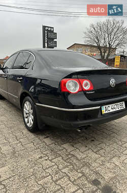 Седан Volkswagen Passat 2009 в Луцьку