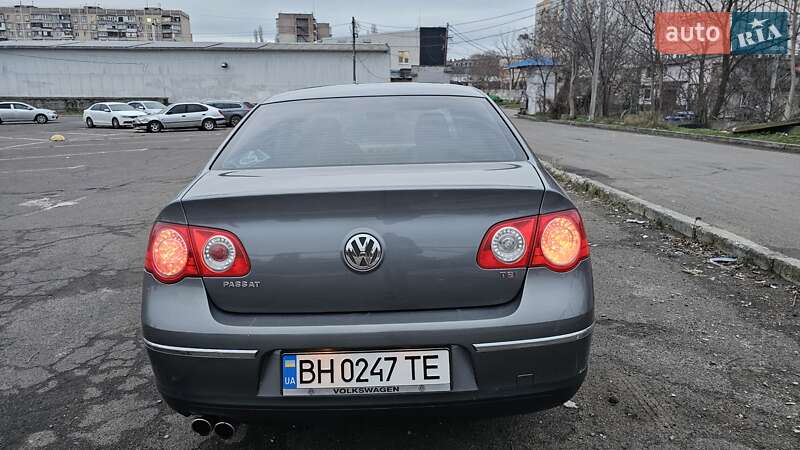 Седан Volkswagen Passat 2008 в Одессе