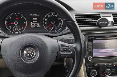 Седан Volkswagen Passat 2014 в Кременчуге