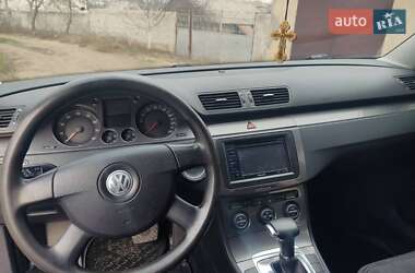 Седан Volkswagen Passat 2009 в 