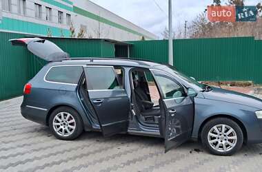 Универсал Volkswagen Passat 2010 в Гореничах