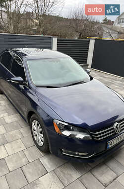 Седан Volkswagen Passat 2014 в Києві