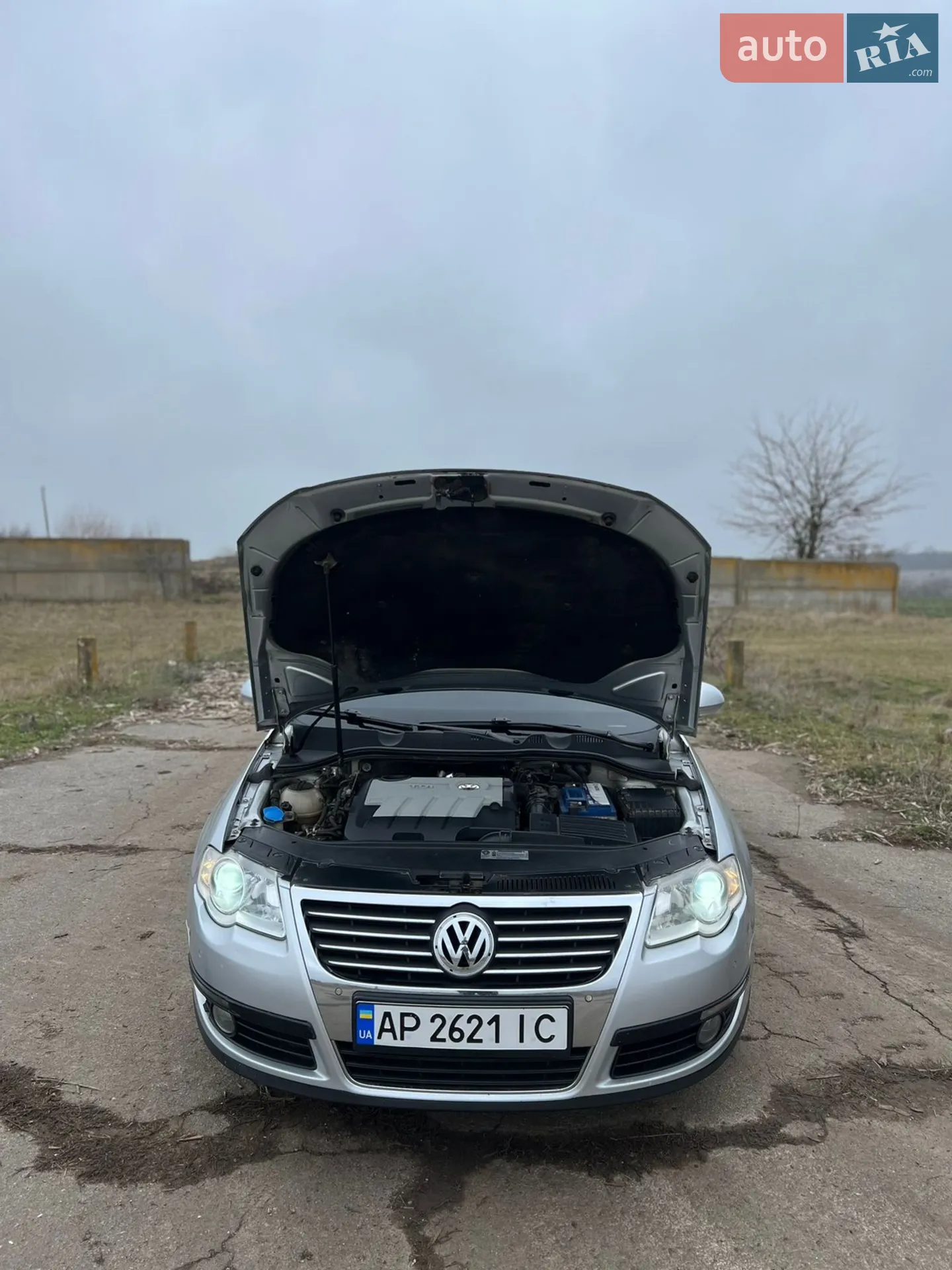 2010 Volkswagen Passat - мініатюра 13