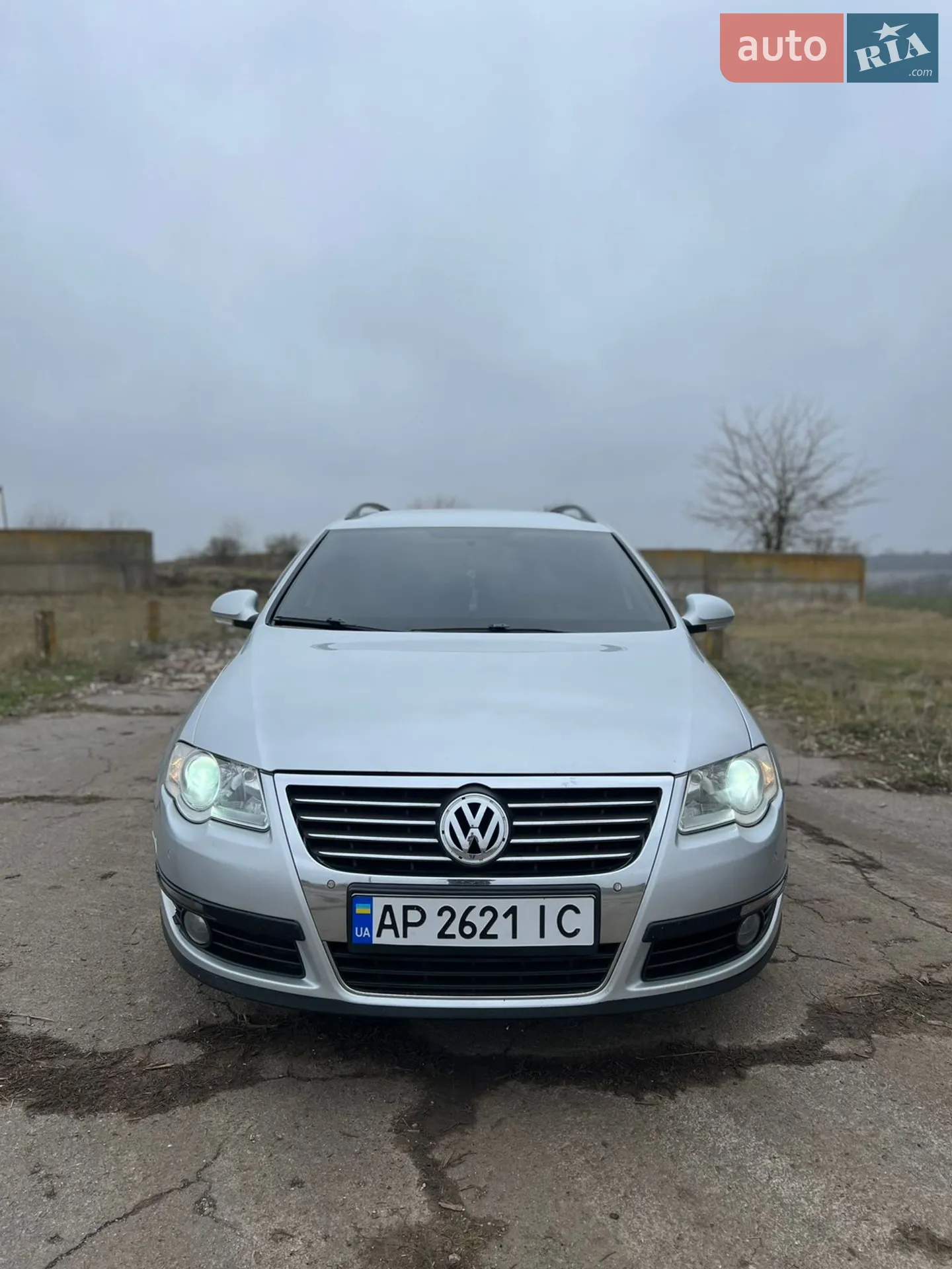 2010 Volkswagen Passat - мініатюра 15