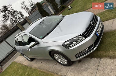 Універсал Volkswagen Passat 2013 в Черкасах