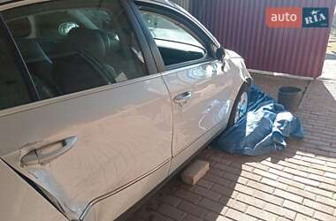 Седан Volkswagen Passat 2006 в 