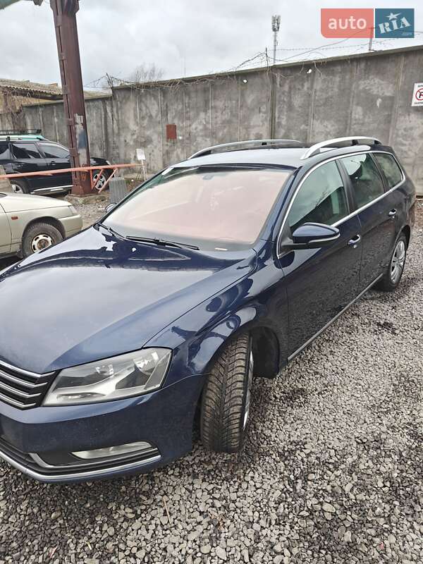 Универсал Volkswagen Passat 2013 в Виннице