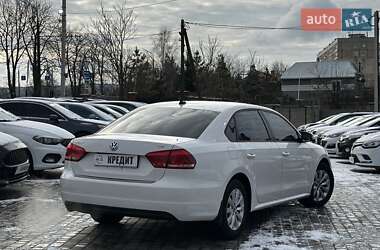 Седан Volkswagen Passat 2014 в Кривом Роге