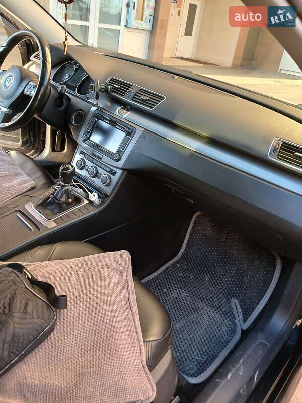 Volkswagen Passat 2012