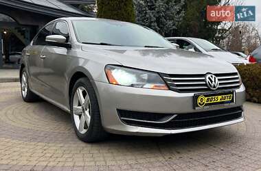 Седан Volkswagen Passat 2013 в Львові