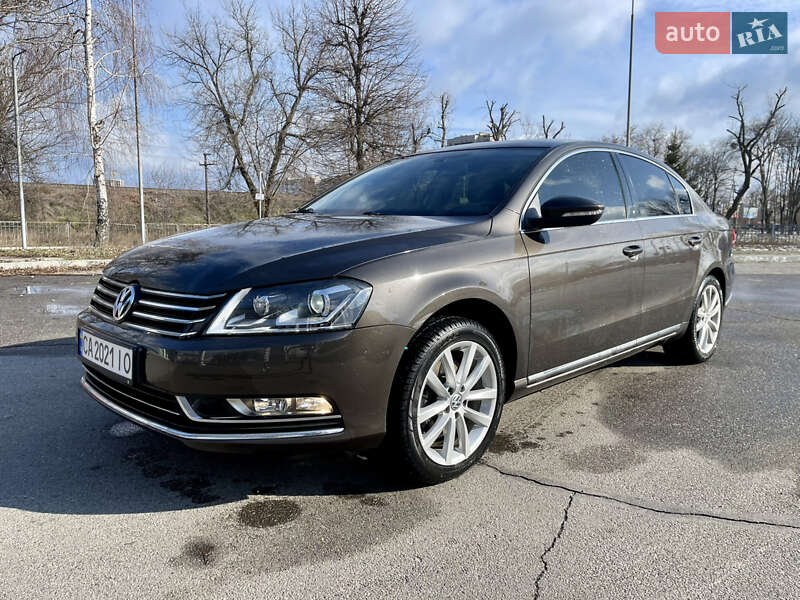 Volkswagen Passat 2013 Volkswagen Passat 2013