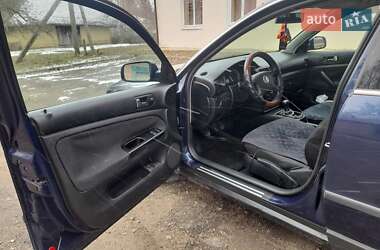 Универсал Volkswagen Passat 2002 в 