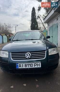 Седан Volkswagen Passat 2003 в Києві