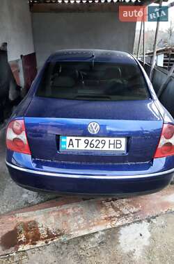 Седан Volkswagen Passat 2001 в Бурштыне