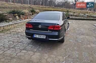 Седан Volkswagen Passat 2011 в Львові