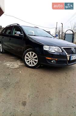 Універсал Volkswagen Passat 2009 в Тернополі