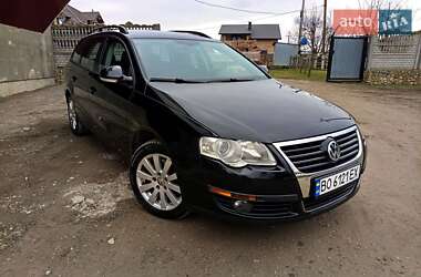 Універсал Volkswagen Passat 2009 в Тернополі