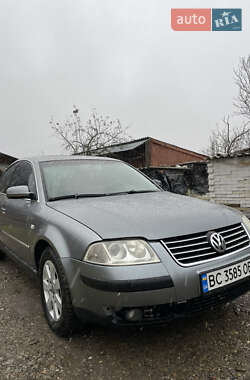 Седан Volkswagen Passat 2002 в Турці