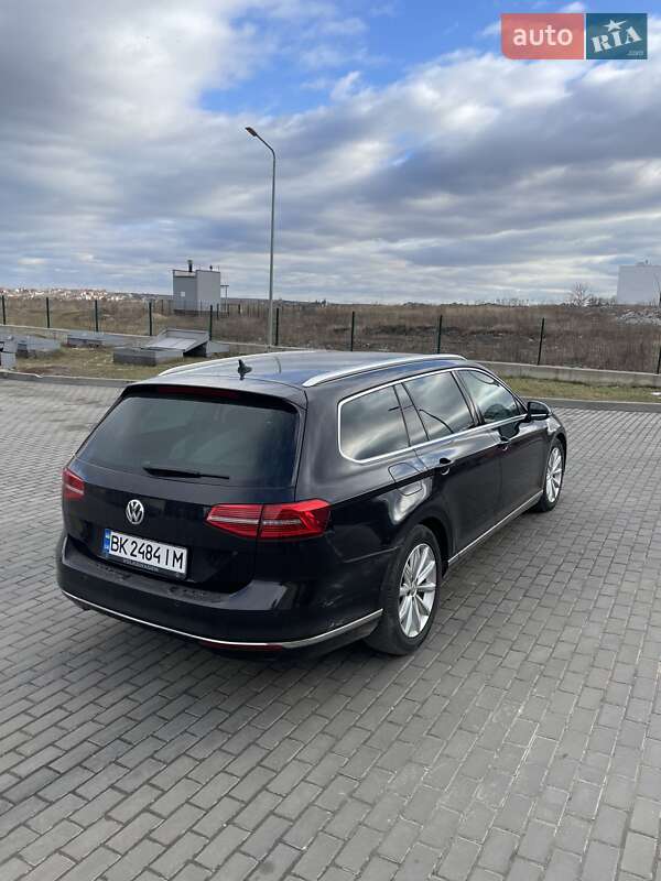 Универсал Volkswagen Passat 2018 в Ровно