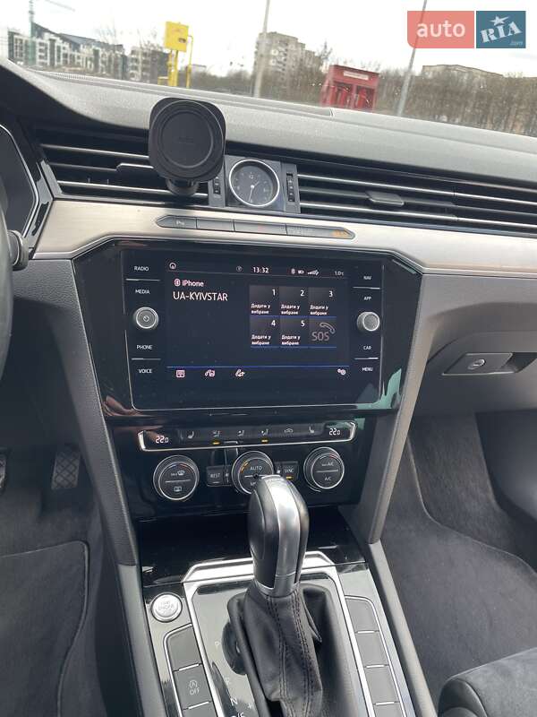Универсал Volkswagen Passat 2018 в Ровно