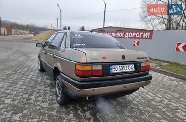 Седан Volkswagen Passat 1988 в 