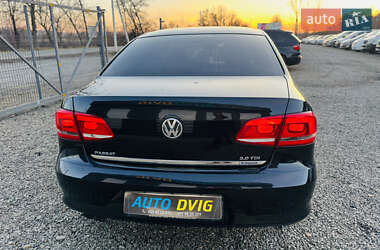 Седан Volkswagen Passat 2013 в Иршаве