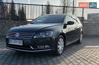 Универсал Volkswagen Passat 2012 в Тернополе