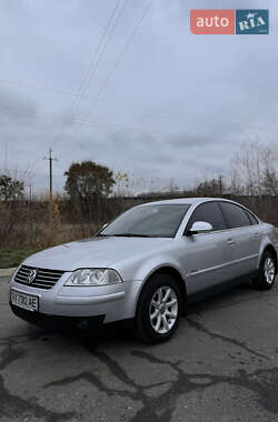 Седан Volkswagen Passat 2005 в Ізюмі