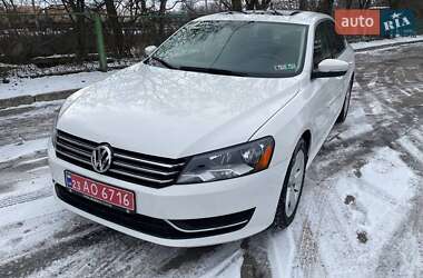 Седан Volkswagen Passat 2012 в Лубнах