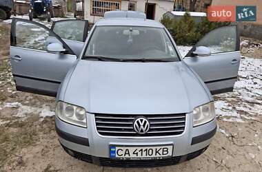 Седан Volkswagen Passat 2004 в 