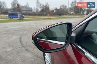 Седан Volkswagen Passat 2017 в 