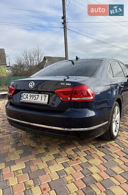 Седан Volkswagen Passat 2012 в 