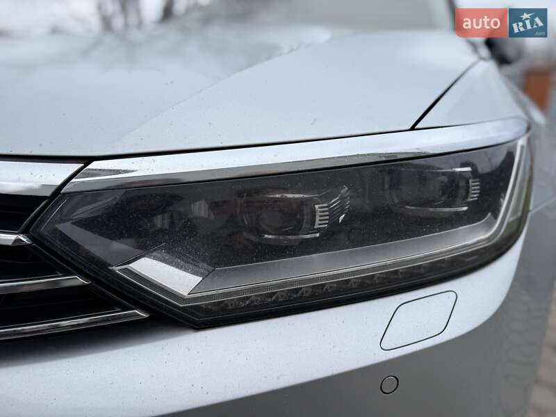 Универсал Volkswagen Passat 2015 в Виннице фото 12 Универсал Volkswagen Passat 2015 в Виннице
