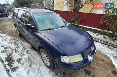 Універсал Volkswagen Passat 1998 в Шполі