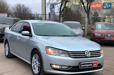 Седан Volkswagen Passat 2014 в Виннице