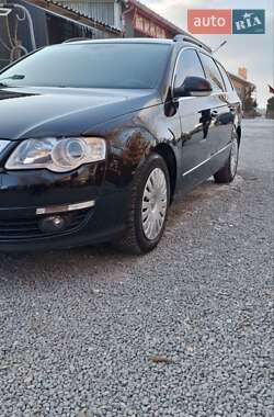 Універсал Volkswagen Passat 2010 в Вишнівці