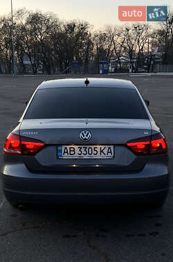 Седан Volkswagen Passat 2012 в Николаеве