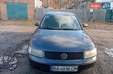 Седан Volkswagen Passat 1998 в Харкові