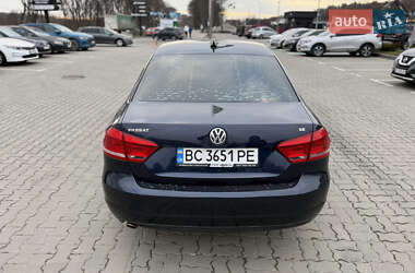 Седан Volkswagen Passat 2012 в Львові