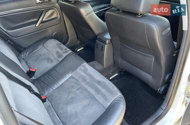 Седан Volkswagen Passat 2004 в 