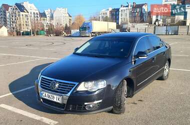 Седан Volkswagen Passat 2006 в Білогородці