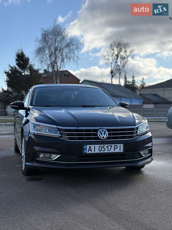 Седан Volkswagen Passat 2017 в Києві