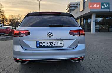 Универсал Volkswagen Passat 2019 в Львове