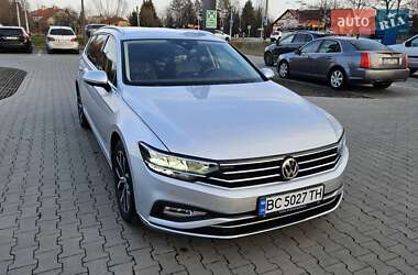 Универсал Volkswagen Passat 2019 в Львове